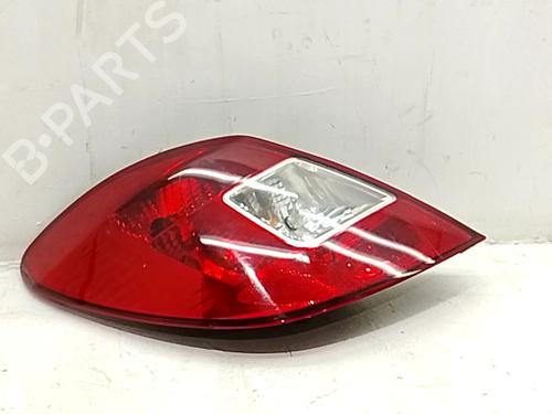Farolim esquerdo Farolim esquerdo OPEL CORSA D (S07) 1.3 CDTI (L08, L68) (75 hp) 34331666 34331666