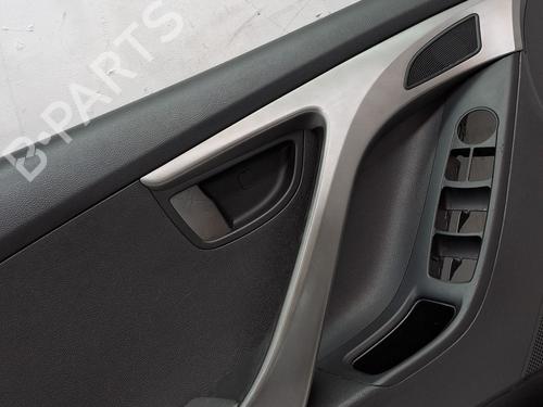 Front left panel HYUNDAI ELANTRA V Saloon (MD, UD) 1.6 | BP26192465C58 