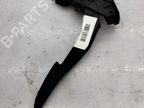 Pédale Pédale LAND ROVER RANGE ROVER EVOQUE (L538) 2.0 D 4x4 (150 hp) 34268183 34268183