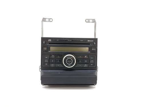 Used Radio NISSAN X-TRAIL II (T31) 2.0 dCi 4x4 (173 hp) 27519710