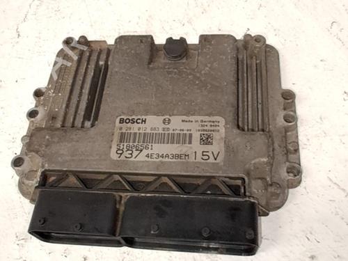 Used Engine control unit (ECU) Engine control unit (ECU) ALFA ROMEO GT (937_) 1.9 JTD (937CXN1B) (150 hp) 34154835 34154835