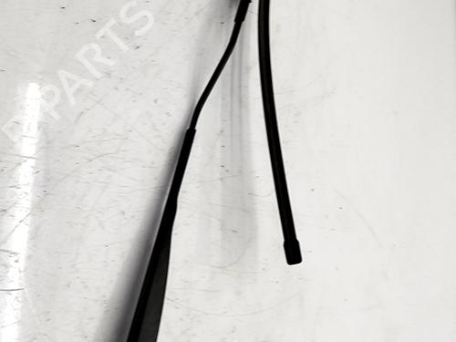 front-windshield-wiper-arm-dacia-sandero-iii-2021-32743464 main image