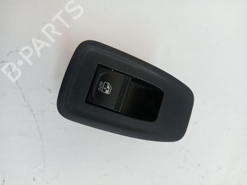 Used Right front window switch RENAULT CLIO V (B7_) 1.0 TCe 90 (B7MT) (91 hp) 26168899