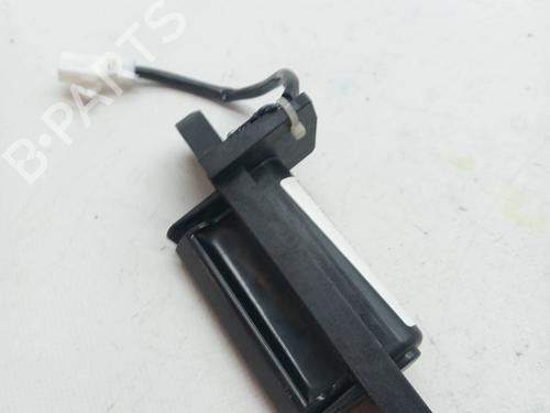 Used Tailgate handle MITSUBISHI OUTLANDER II (CW_W) 2.0 DI-D (CW8W) (140 hp) 23352239