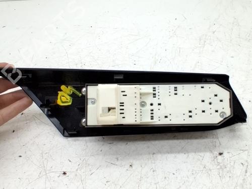 Left front window switch TOYOTA RAV 4 IV (_A4_) 2.5 Hybrid (AVA42_) | BP37590674I27 - Image 2
