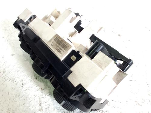 Climate control PEUGEOT 308 I (4A_, 4C_) 1.6 HDi | BP32107898I5