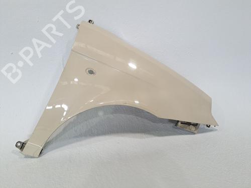Used Right front fenders LANCIA YPSILON (843_) 1.3 JTD (843.AXD11, 843.AXD1A) (70 hp) 24329361