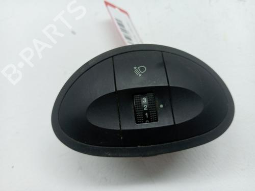 Used Headlight switch HYUNDAI SANTA FÉ I (SM) 2.0 CRDi 4x4 (125 hp) 24188983