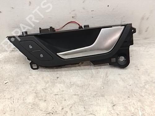 Used Front right interior door handle Front right interior door handle 38771970 38771970