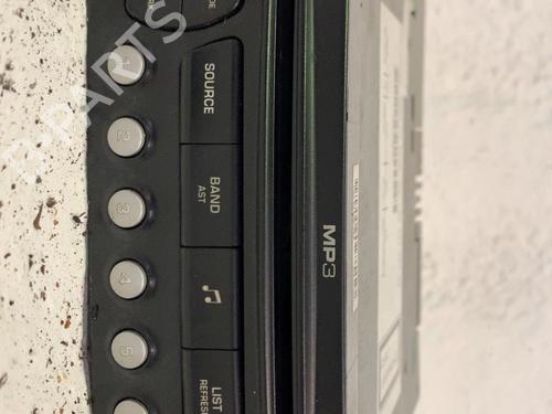 Used Radio Radio CITROËN C4 I (LC_) 1.6 HDi (90 hp) 33767785 33767785