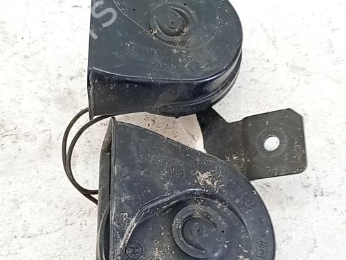 Used Horn Horn LAND ROVER RANGE ROVER EVOQUE (L538) 2.0 D 4x4 (180 hp) 39401424 39401424