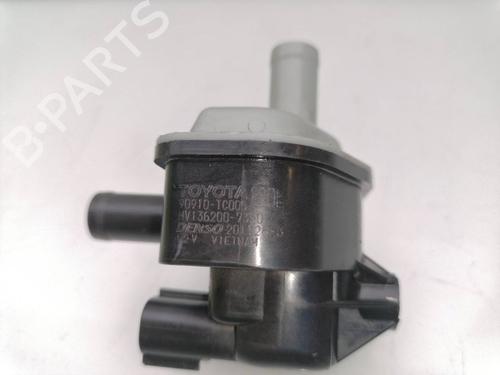 Used Electronic sensor TOYOTA YARIS (_P21_, _PA1_, _PH1_) 1.5 Hybrid (MXPH10, MXPH11) (116 hp) 23941570