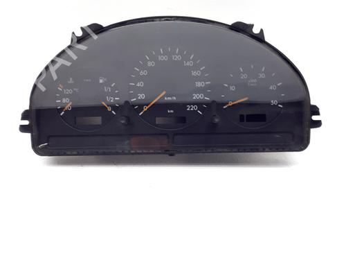 Used Instrument cluster MERCEDES-BENZ M-CLASS (W163) ML 270 CDI (163.113) (163 hp) 32159529