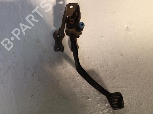 Used Break pedal Break pedal NISSAN TERRANO II (R20) 2.7 TDi 4WD (125 hp) 40546082 40546082