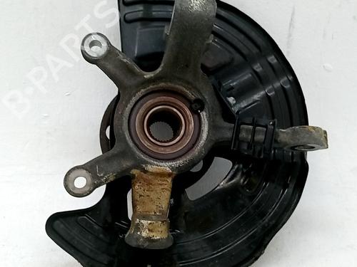 Used Right front steering knuckle Right front steering knuckle MERCEDES-BENZ A-CLASS (W176) A 200 CDI (176.001) (136 hp) 39741771 39741771