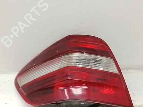 left-taillight-mercedes-benz-m-class-w164-2005-2006-2007-2008-2009-2010-2011-2012-40548436 main image