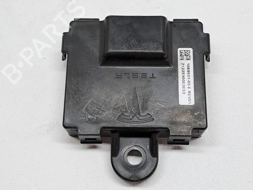 Elektronisk modul TESLA MODEL S (5YJS) P85 (421 hp) 25999207