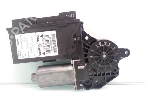Portierruitmotor rechtsachter AUDI A4 B6 Avant (8E5) 2.0 (130 hp) 23449088