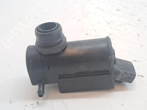 Washer pump TOYOTA YARIS (_P1_) 1.4 D-4D (NLP10_, NLP10R) | BP28164061E24 