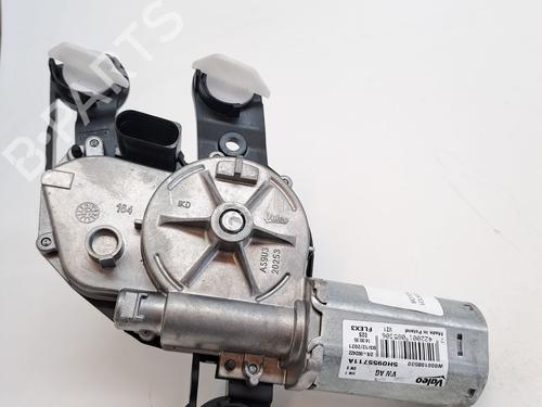 Ruitenwissermotor achter VW GOLF VIII (CD1, DA1) 2.0 TDI (116 hp) 23361154