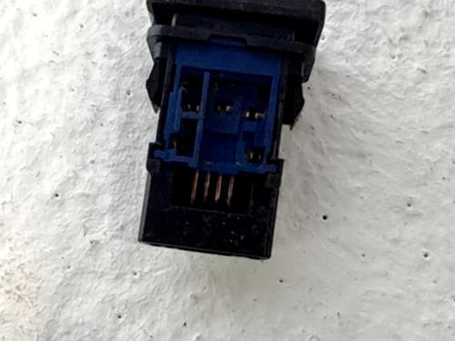 Switch TOYOTA YARIS (_P13_) 1.5 Hybrid (NHP130_, NHP130) | BP31153550I30