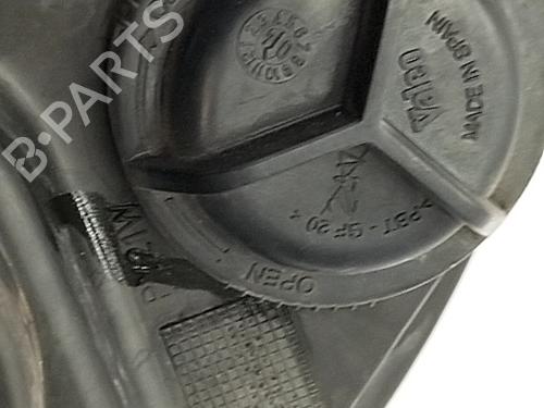 Right headlight VW POLO IV (9N_, 9A_) 1.4 16V | BP30925764C29