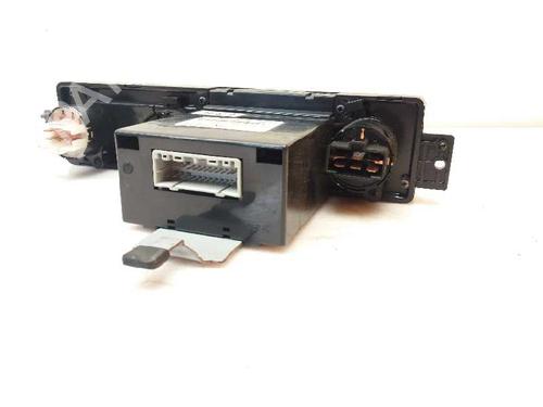 Climate control KIA CARNIVAL I (UP) 2.9 TDi | BP23404732I5 