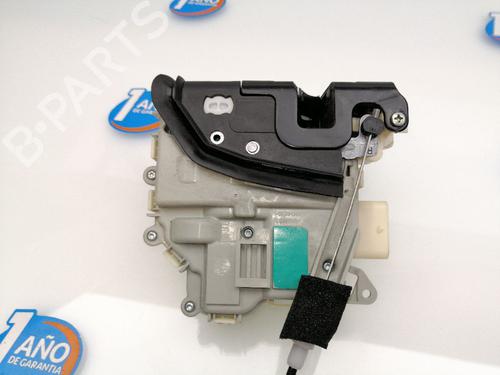 Høyre foran lås AUDI A4 B8 Avant (8K5) 2.0 TDI (150 hp) 23404402