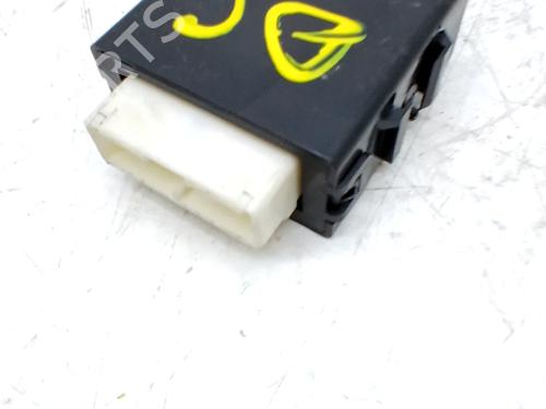 Used Electronic module Electronic module TOYOTA RAV 4 III (_A3_) 2.2 D 4WD (ALA30_, ALA30R) (150 hp) 33763372 33763372