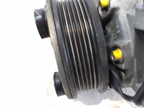 AC compressor FORD KUGA I 2.0 TDCi 4x4 | BP36767615M34 - Image 2