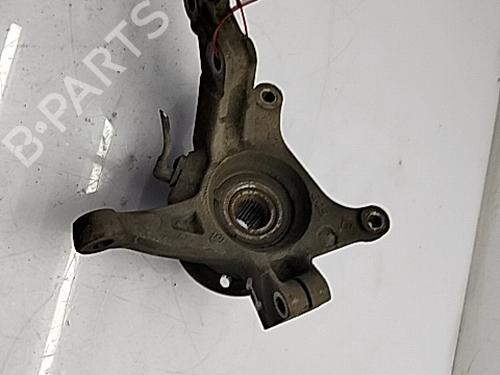 Used Left front steering knuckle DACIA DOKKER Box Body/MPV 1.5 dCi 75 / Blue dCi 75 (FEJW, FEAH) (75 hp) 31306402