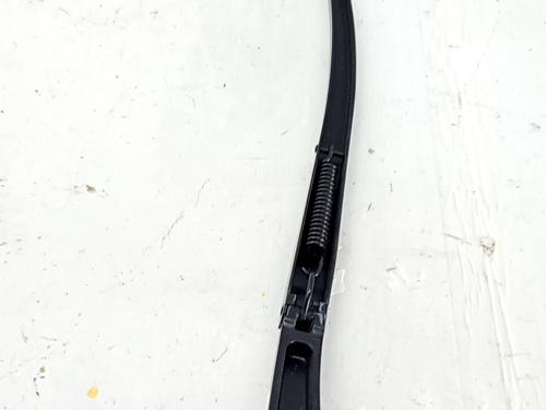 Front windshield wiper arm KIA STONIC (YB) 1.0 T-GDi Eco-Dynamics+ | BP32105242C143 - Image 2