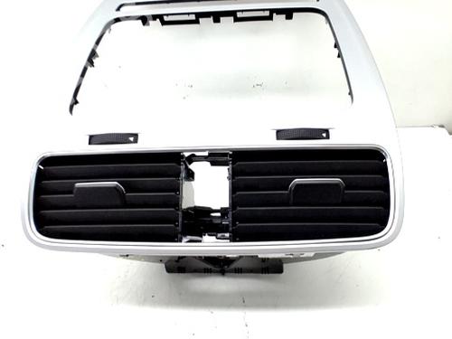 Used Air vent VW SCIROCCO III (137, 138) 2.0 TDI (184 hp) 30623039