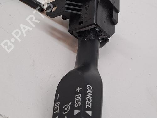 Used Switch TOYOTA YARIS (_P13_) 1.5 Hybrid (NHP130_, NHP130) (101 hp) 23366695