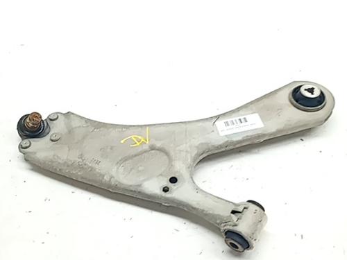 Used Right front suspension arm CITROËN C4 X (BD_, BE_, BF_) 1.5 BlueHDi 130 (BEYHZB) (131 hp) 31369709