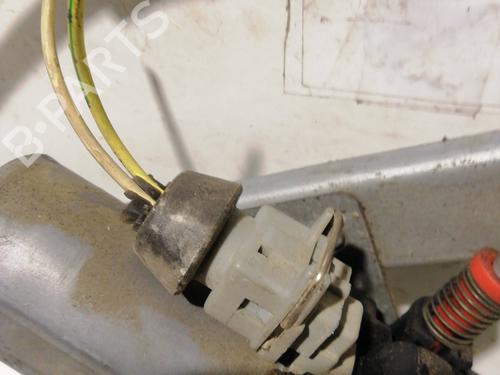 Used Front left window mechanism CITROËN XSARA Break (N2) 1.9 D (70 hp) 25131160