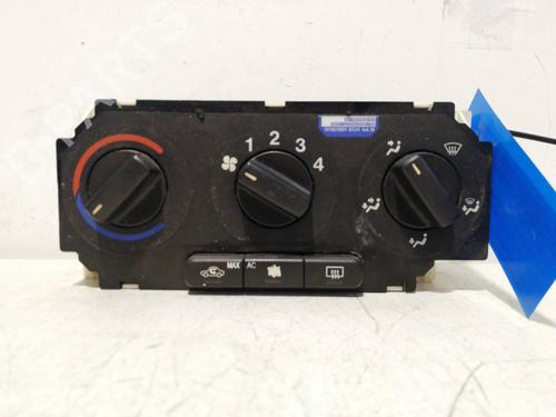 Used Climate control OPEL ASTRA F Convertible (T92) 1.6 i (71 hp) 25460597