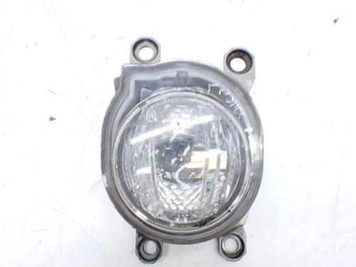 left-front-fog-light-toyota-corolla-estate-_e21_-2019-33763511 main image