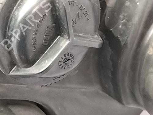 Right headlight VW POLO IV (9N_, 9A_) 1.4 16V | BP30925764C29