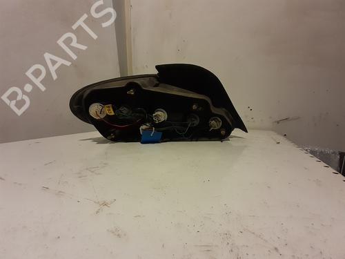 Used Right taillight HYUNDAI LANTRA II (J-2) 1.6 16V (114 hp) 25457794