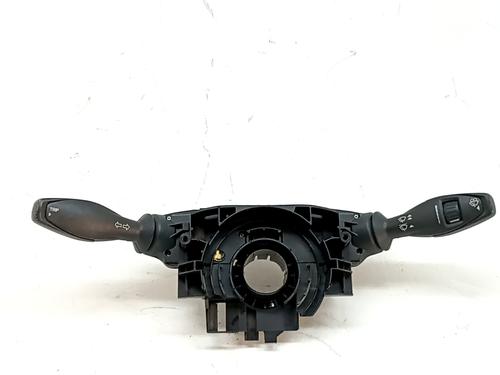 Kombi Kontakt / Stilkkontakt FORD FIESTA VI Van 1.25 (82 hp) 31262390