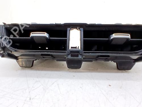 Used Air vent Air vent TOYOTA COROLLA Estate (_E21_) 1.8 Hybrid (ZWE211W) (122 hp) 33772183 33772183