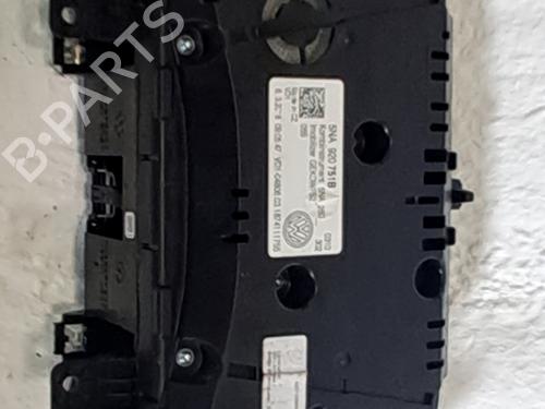 Cockpit VW TIGUAN (5N_) 2.0 TDI 4motion | BP30921368C47