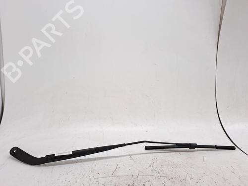 Used Front windshield wiper arm MERCEDES-BENZ VITO Van (W447) 114 CDI (447.601, 447.603, 447.605) (136 hp) 27672611