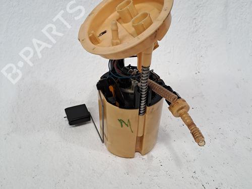 Used Fuel pump BMW X1 (E84) sDrive 20 d (177 hp) 27462037