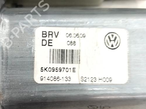 Left front window motor VW GOLF V (1K1) 2.0 TDI | BP39429557E21 - Image 3