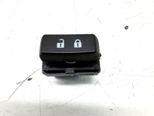 Commutateur OPEL MOKKA / MOKKA X (J13) 1.6 CDTI (_76) (136 hp) 30920665