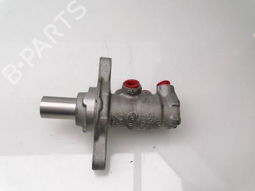 Used Brake master cylinder NISSAN QASHQAI II SUV (J11, J11_) 1.3 DIG-T (160 hp) 23458840