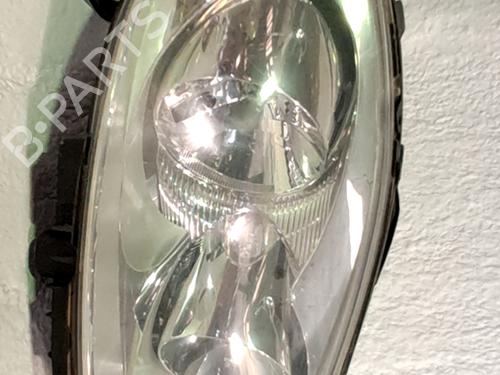 Koplamp rechts FIAT LINEA (323_, 110_) 1.3 D Multijet (323AXB11, 323AXB1A) (90 hp) 31262685