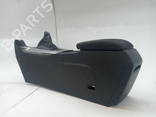 Armrest / Center console PEUGEOT 308 II (LB_, LP_, LW_, LH_, L3_) 1.2 THP 130 | BP24108719I20 